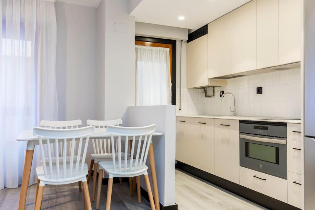 Castrillo 4 Apartamento Acogedor Saragozza Esterno foto